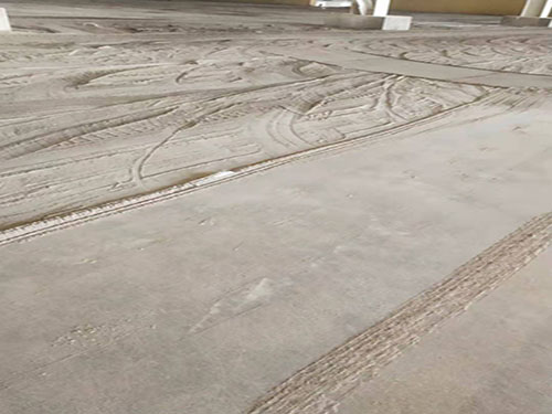 汽車配件生產車間固化劑地坪施工進行中！